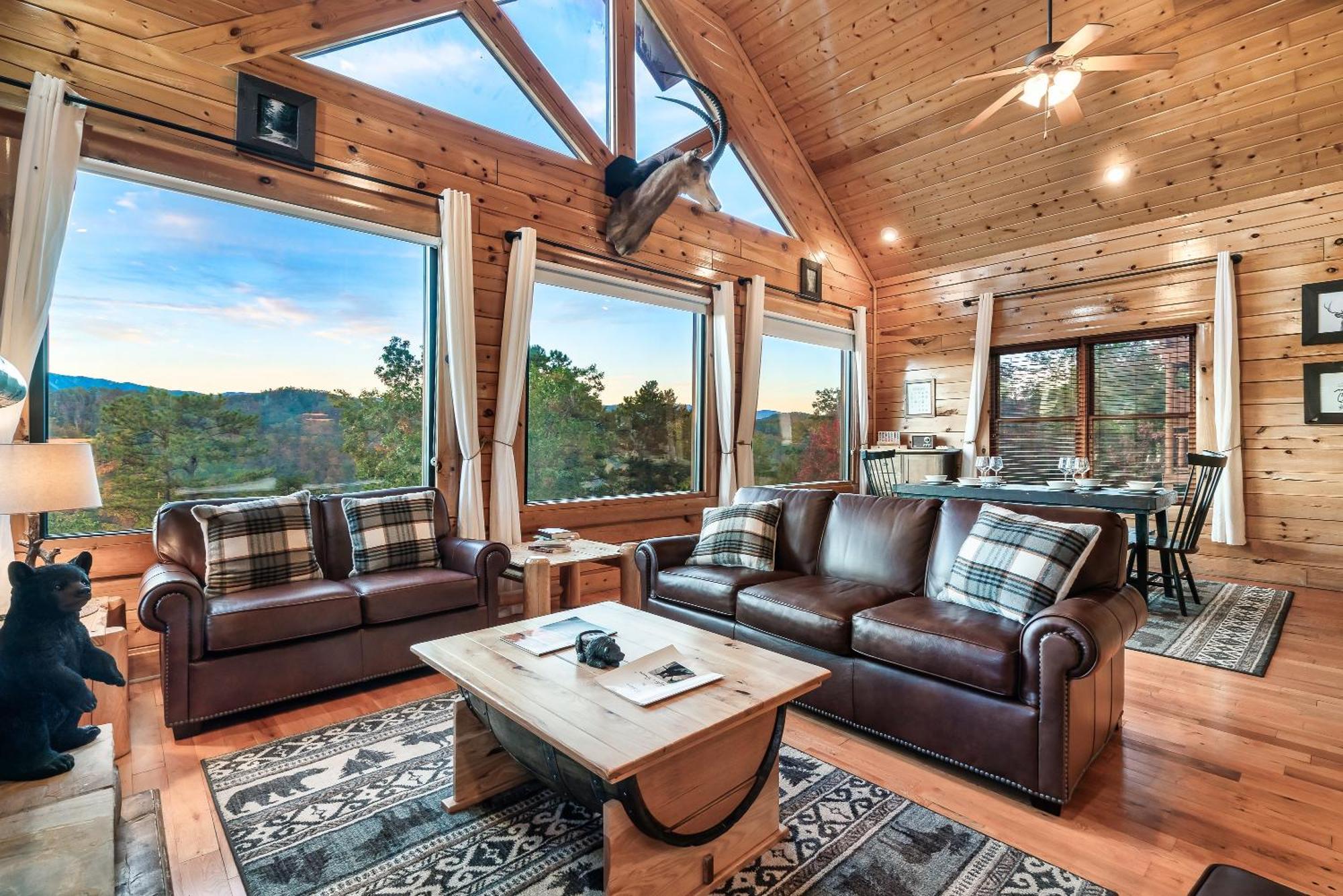 Epic Mountain Views, Hot Tub, Game Room, Sleeps 10 Sevierville Extérieur photo