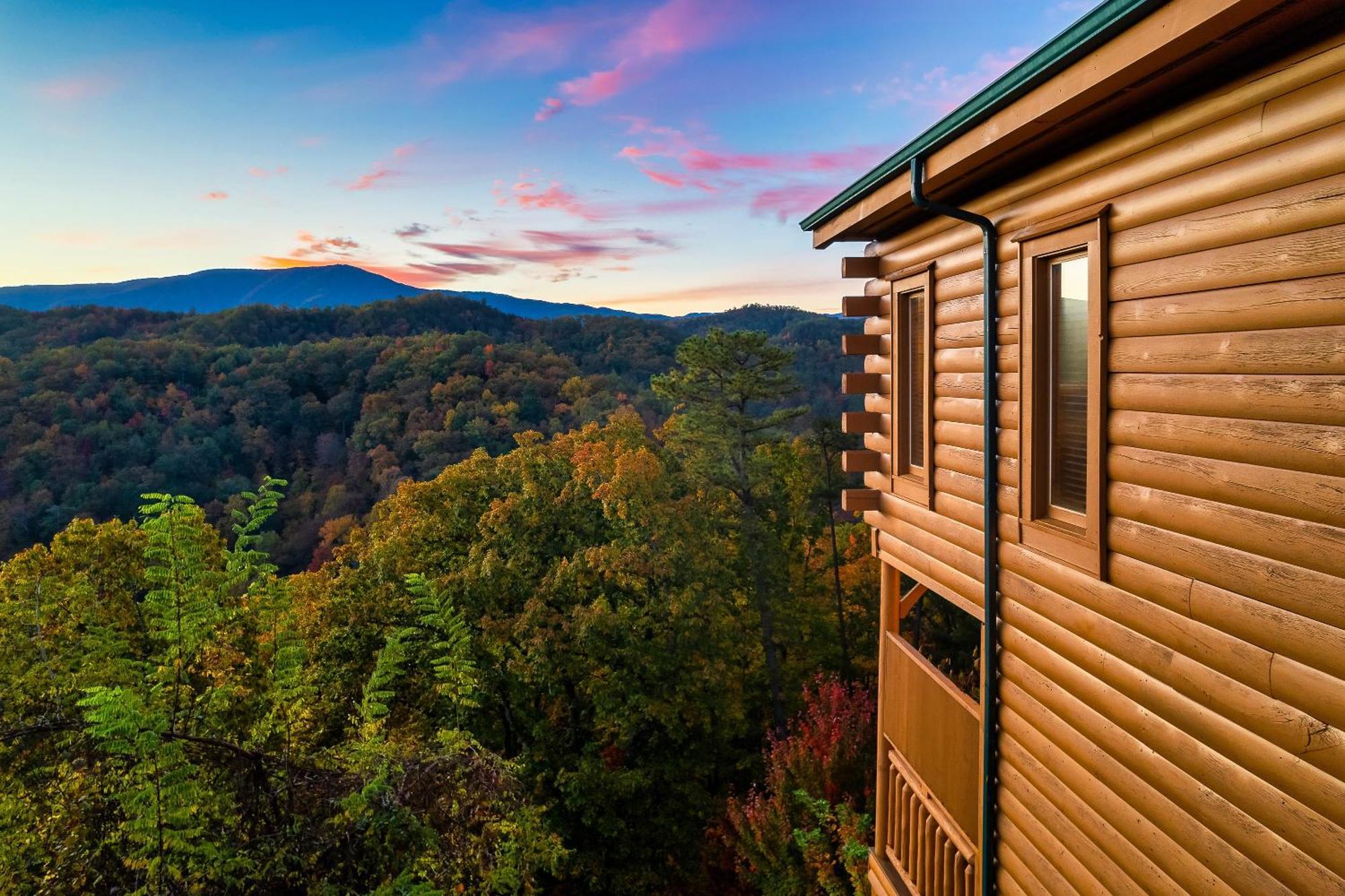 Epic Mountain Views, Hot Tub, Game Room, Sleeps 10 Sevierville Extérieur photo