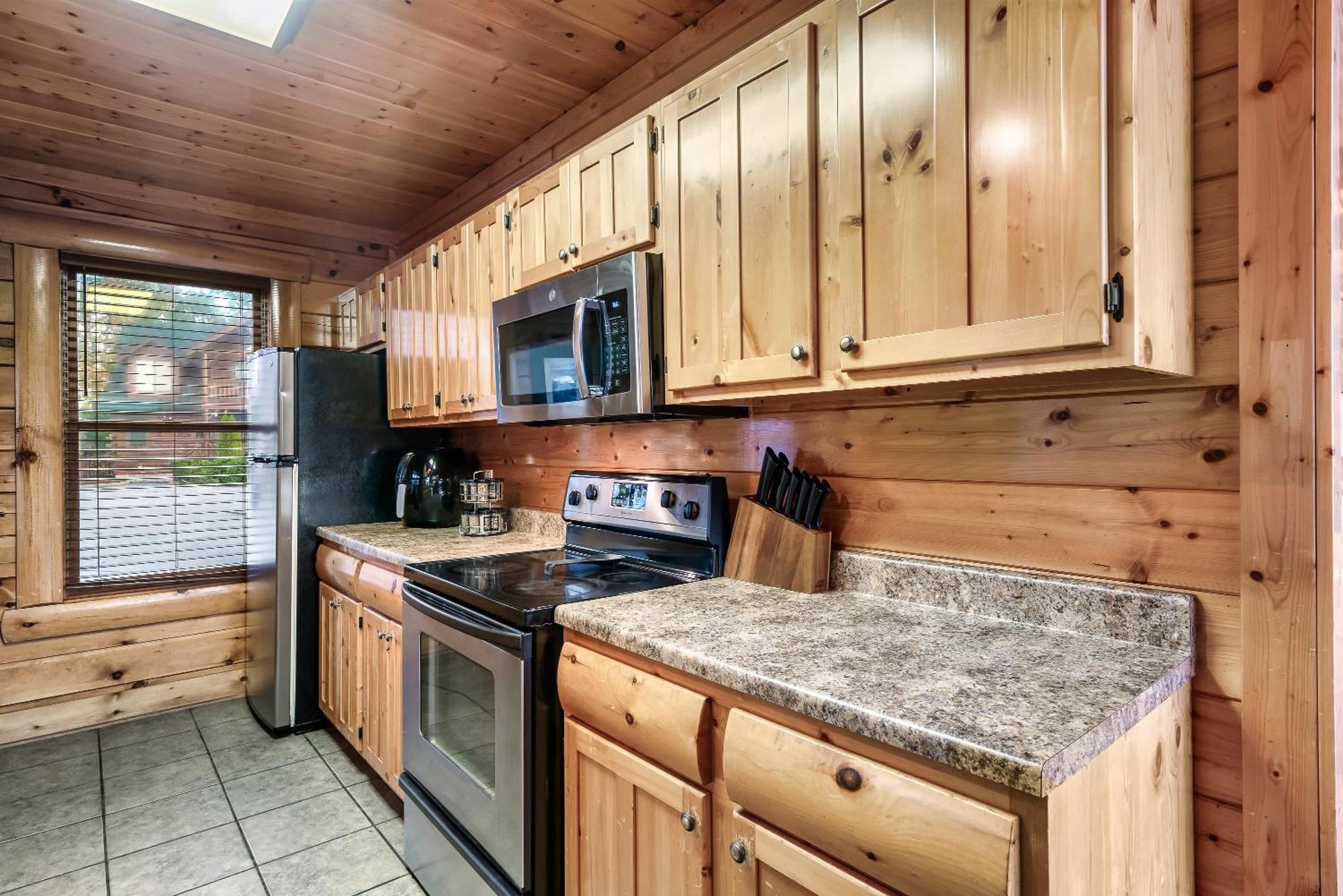 Epic Mountain Views, Hot Tub, Game Room, Sleeps 10 Sevierville Extérieur photo
