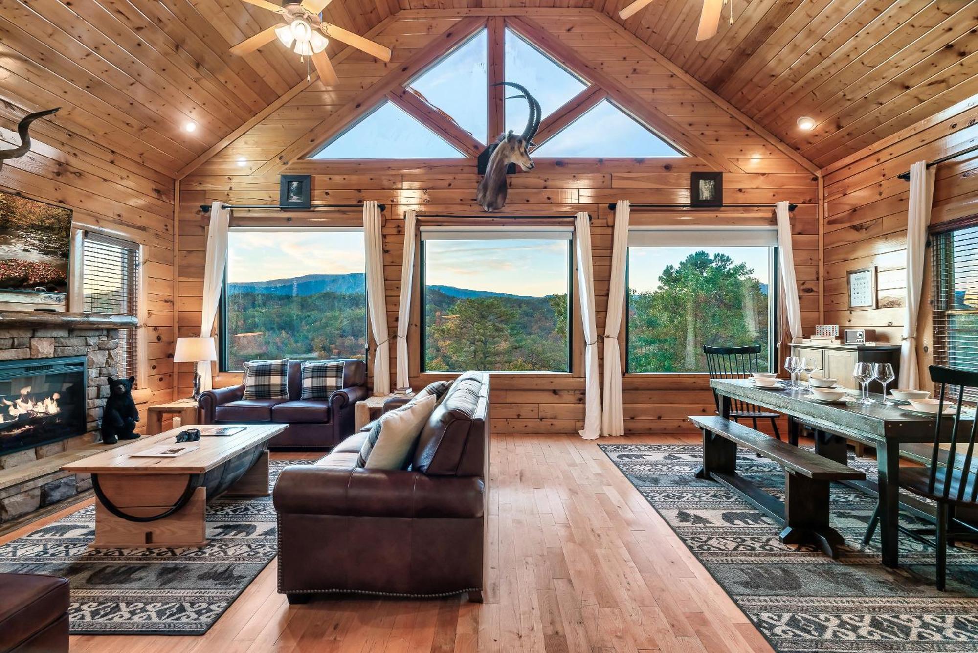 Epic Mountain Views, Hot Tub, Game Room, Sleeps 10 Sevierville Extérieur photo