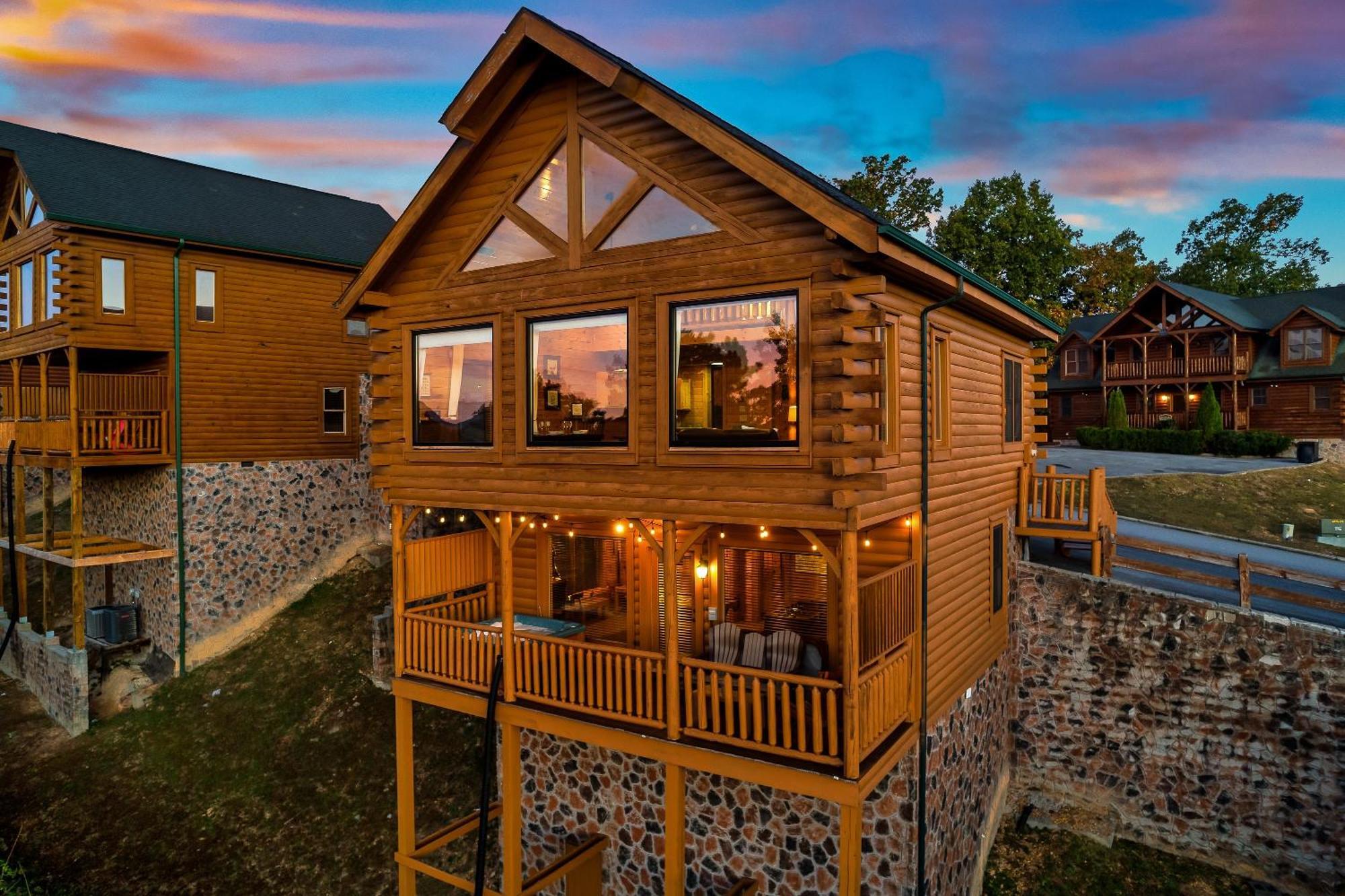 Epic Mountain Views, Hot Tub, Game Room, Sleeps 10 Sevierville Extérieur photo
